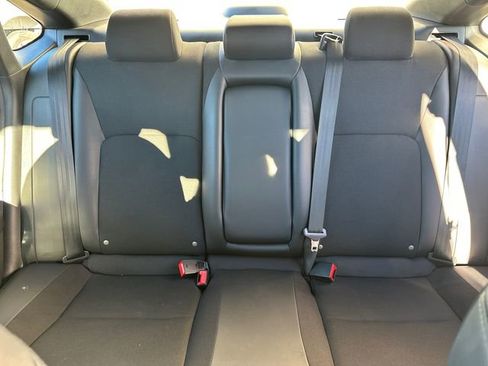 Used 2025 Honda Civic Sport image 32