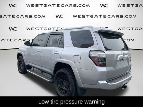 Used 2018 Toyota 4Runner SR5 Premium image 5
