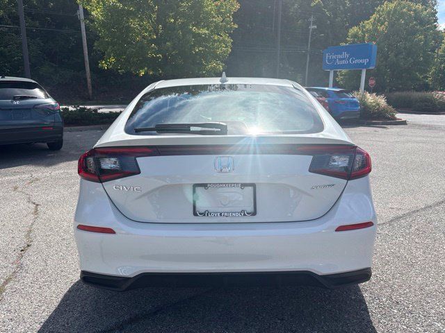Used 2025 Honda Civic Sport image 6