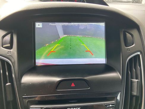 Used 2016 Ford Focus RS AWD/4WD image 26