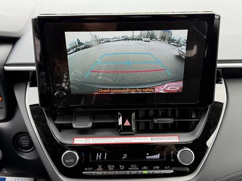 New 2026 Toyota Corolla Cross LE image 25