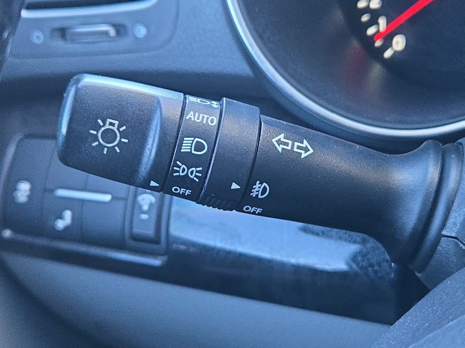 Used 2014 Kia Sorento SX w/ 3rd Row Package FWD image 27