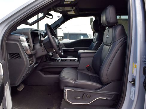 New 2026 Ford F250 Platinum image 18