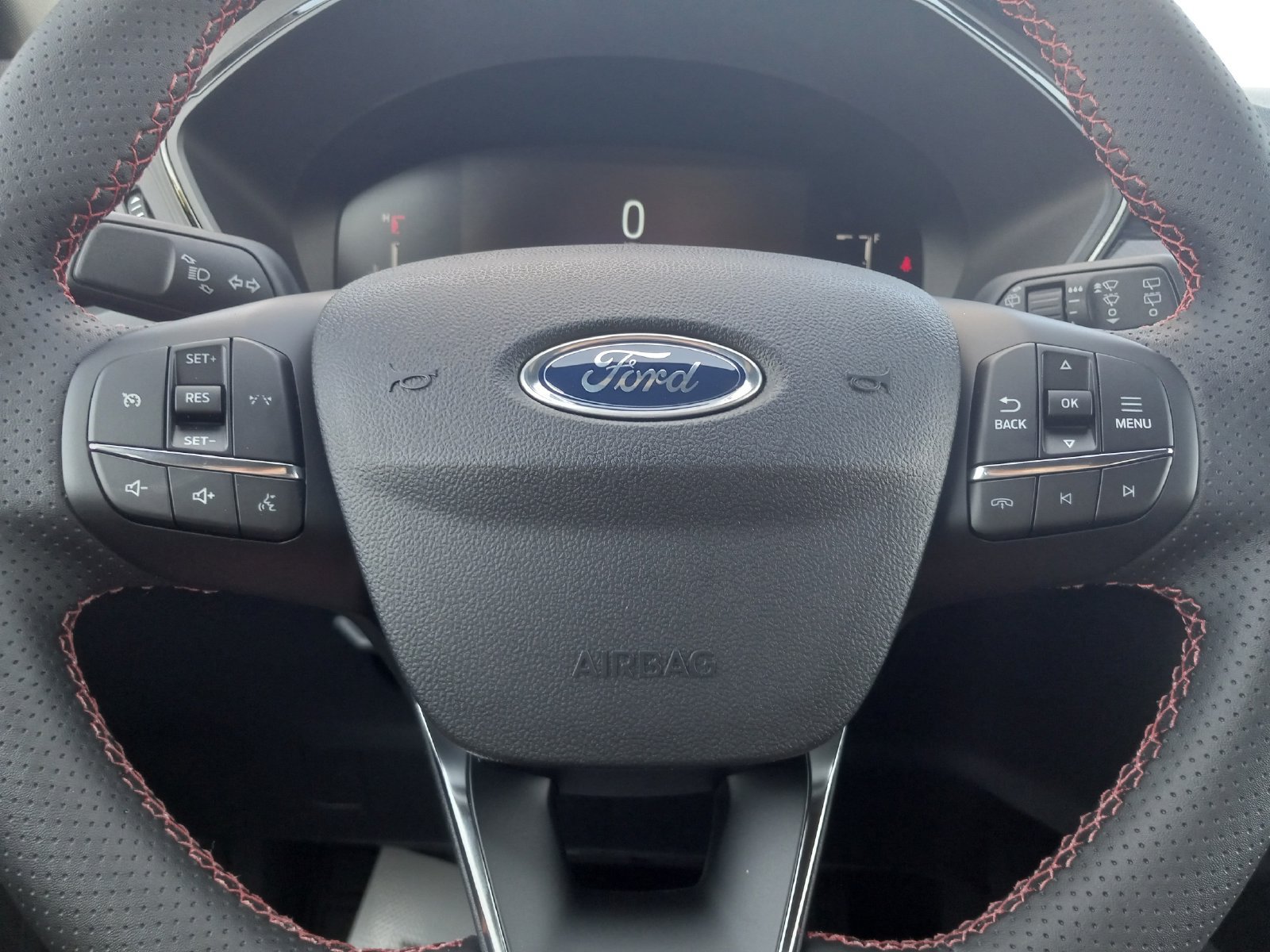 Used 2026 Ford Escape ST-Line FWD image 18
