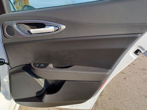 Used 2024 Alfa Romeo Giulia Veloce image 7