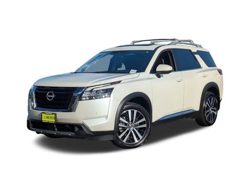 Used 2023 Nissan Pathfinder Platinum w/ Cargo Package AWD/4WD image 1
