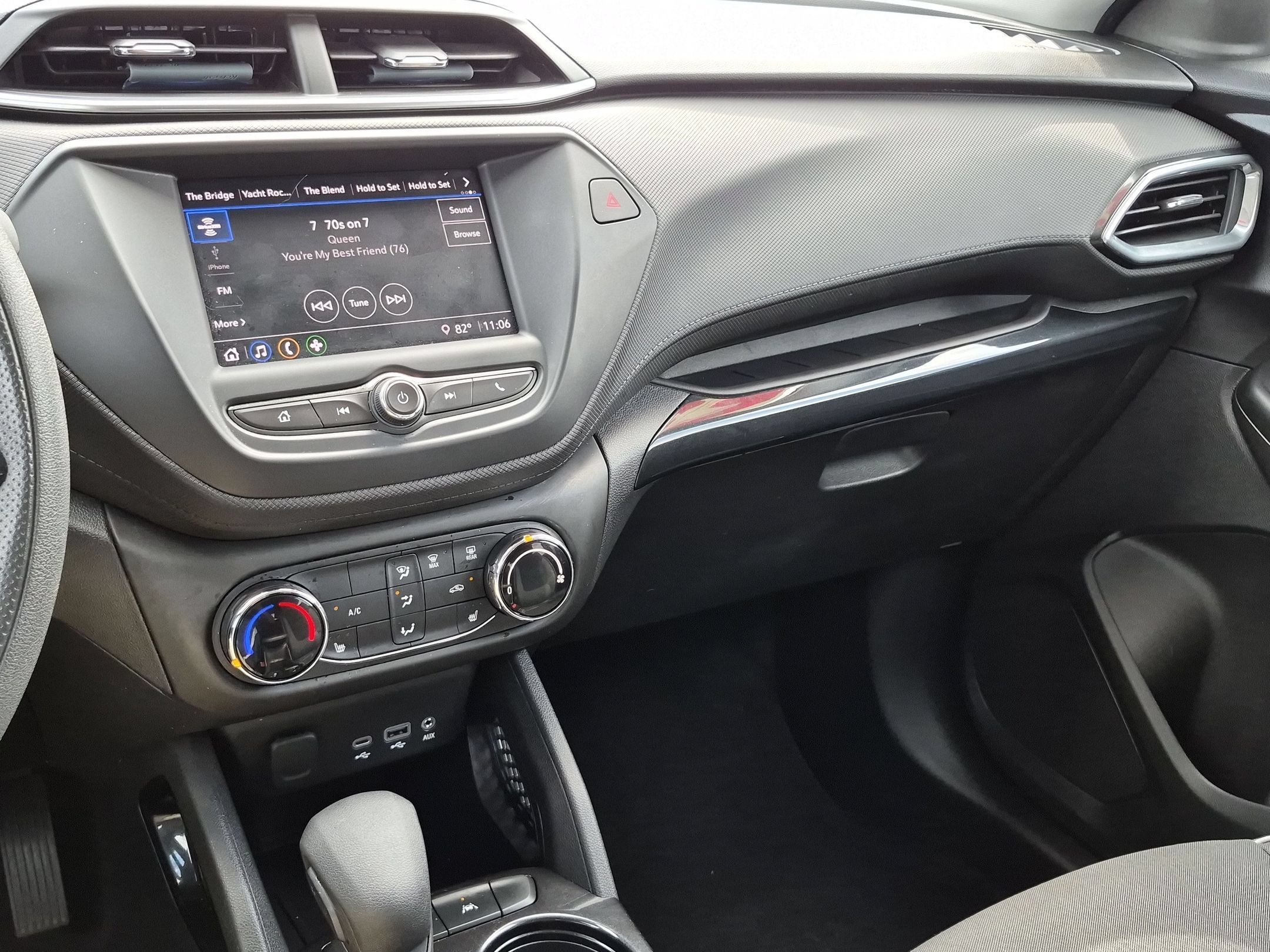 Used 2023 Chevrolet TrailBlazer LT FWD image 22