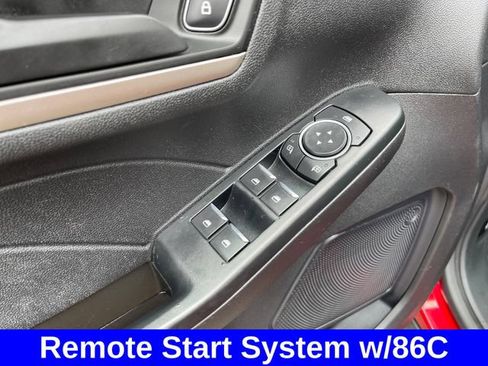Used 2022 Ford Escape SE w/ Convenience Package FWD image 11