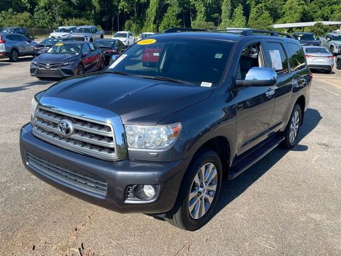 Used 2015 Toyota Sequoia Limited AWD/4WD image 2