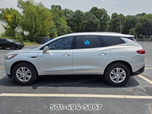 Used 2018 Buick Enclave Essence FWD image 7