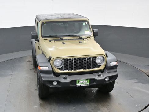 New 2026 Jeep Wrangler Sport image 25