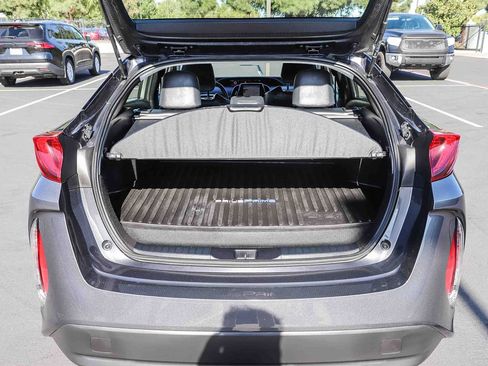 Certified 2022 Toyota Prius Prime XLE FWD image 32