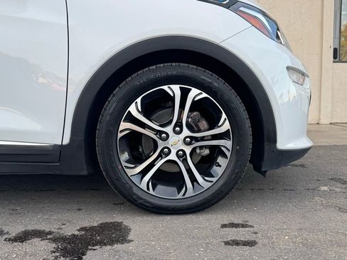 Used 2020 Chevrolet Bolt Premier w/ Infotainment Package image 2