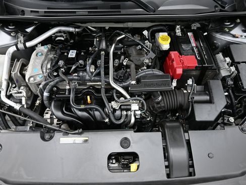 Used 2024 Nissan Sentra SV FWD image 10