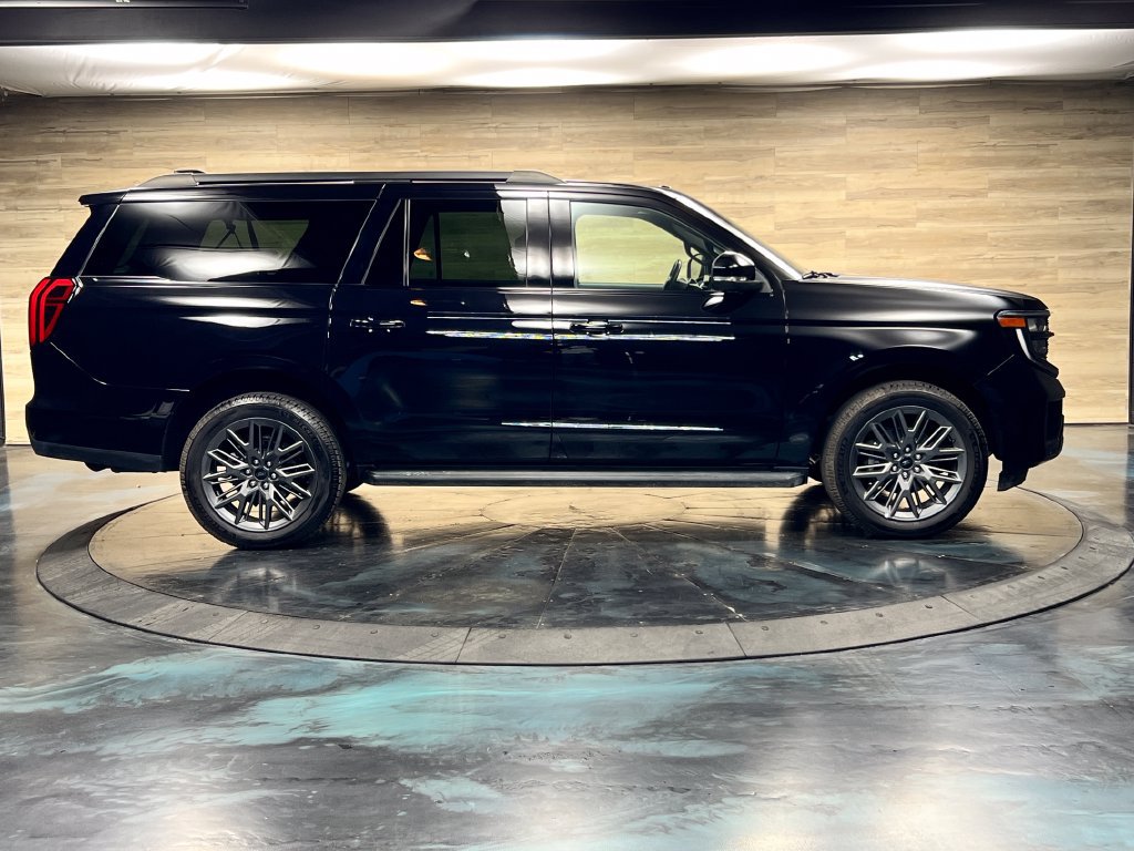 Used 2026 Ford Expedition Max Platinum w/ Stealth Appearance Package AWD/4WD image 26