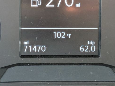 Used 2019 Volkswagen Jetta SE FWD image 22