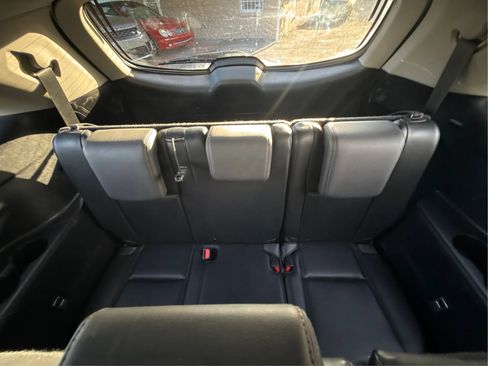 Used 2015 Toyota Highlander XLE AWD/4WD image 31