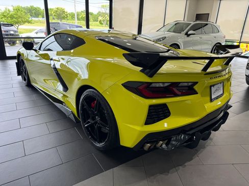 Used 2023 Chevrolet Corvette Stingray Coupe w/ Z51 Performance Package RWD image 15