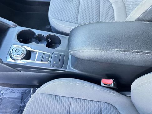 Used 2020 Ford Escape SE AWD/4WD image 19