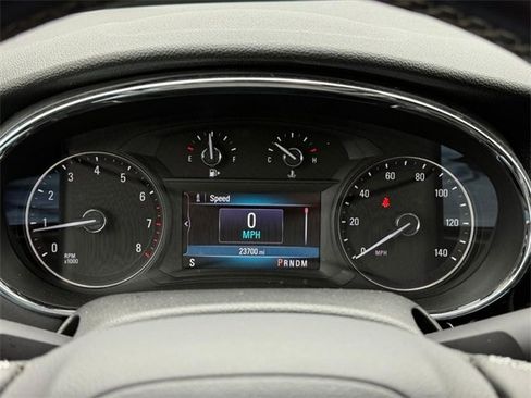 Used 2022 Buick Encore Preferred image 21