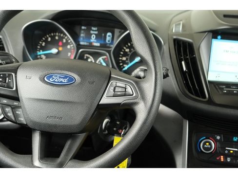 Used 2018 Ford Escape SE w/ SE Sync 3 Package AWD/4WD image 20