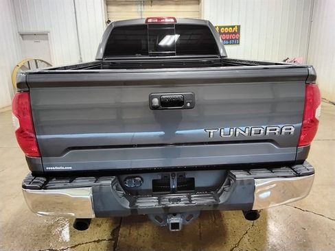 Used 2019 Toyota Tundra SR5 w/ SR5 Upgrade Package RWD image 8