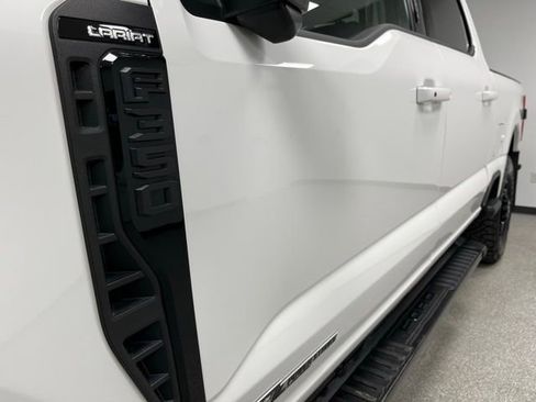 Used 2023 Ford F350 Lariat w/ Lariat Ultimate Package AWD/4WD image 15