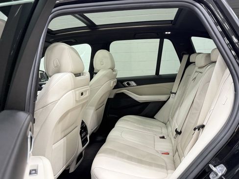 Used 2019 BMW X5 xDrive40i w/ Premium Package 2 image 14