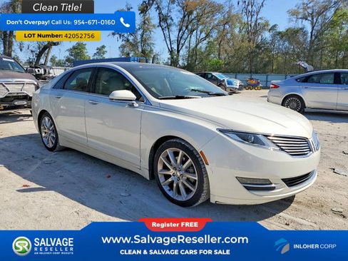 Used 2013 Lincoln MKZ image 5