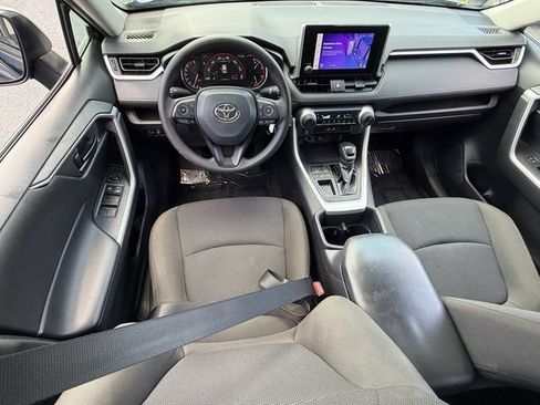Used 2023 Toyota RAV4 LE FWD image 13