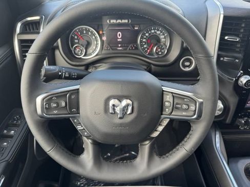 Used 2025 RAM 1500 Laramie AWD/4WD image 29