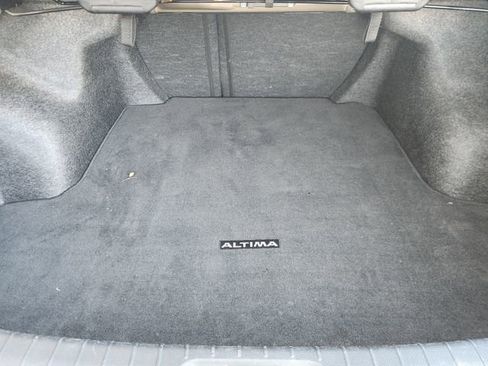 Used 2024 Nissan Altima 2.5 SV image 30