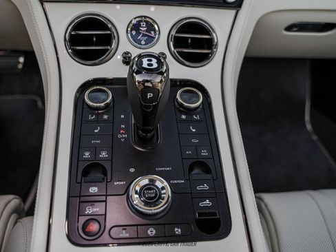 Used 2026 Bentley Continental GTC AWD/4WD image 37