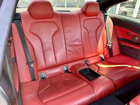 Used 2018 BMW M4 Coupe RWD image 21
