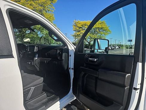 Used 2022 Chevrolet Silverado 2500 Custom w/ Custom Value Package AWD/4WD image 36