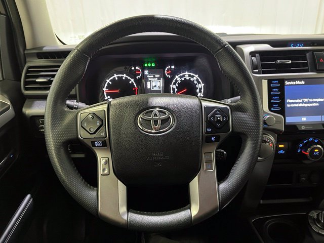 Certified 2021 Toyota 4Runner SR5 AWD/4WD image 18