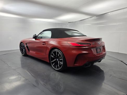 Used 2025 BMW Z4 M40i w/ Edition image 7