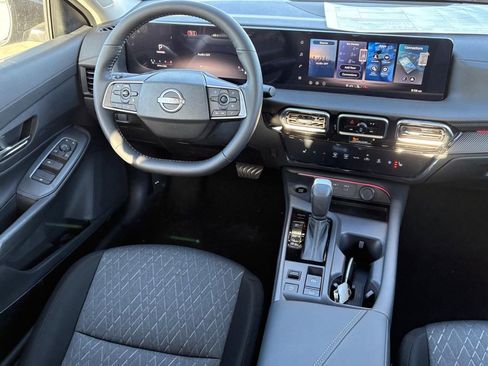 New 2026 Nissan Sentra SV w/ SV Convenience Package FWD image 11