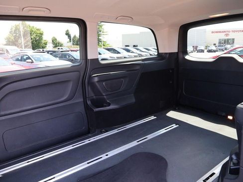 Used 2023 Mercedes-Benz Metris Passenger image 11