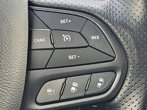 Certified 2023 Dodge Durango R/T image 35