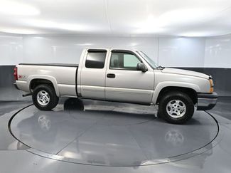 Used 2004 Chevrolet Silverado 1500 w/ Light Duty Power Package video 3