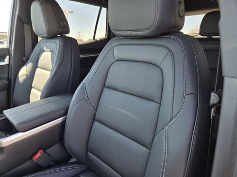 New 2026 GMC Terrain Elevation AWD/4WD image 13