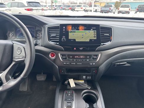 Certified 2023 Honda Passport TrailSport image 23