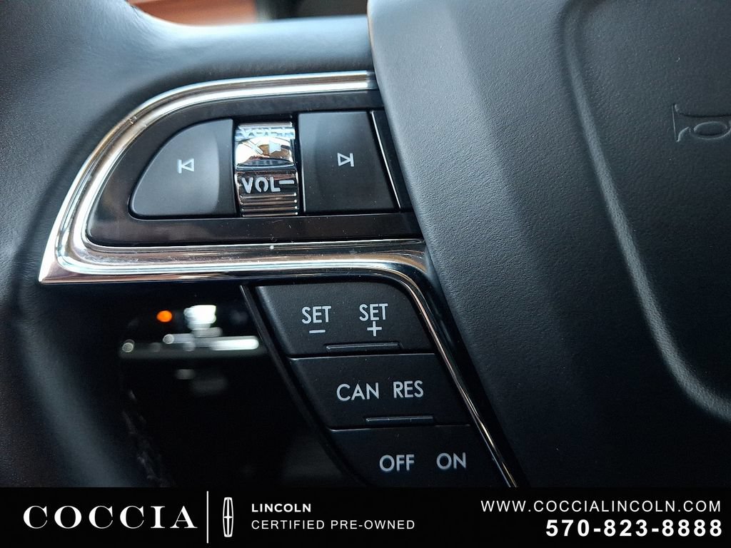 Used 2023 Lincoln Nautilus Reserve AWD/4WD image 22