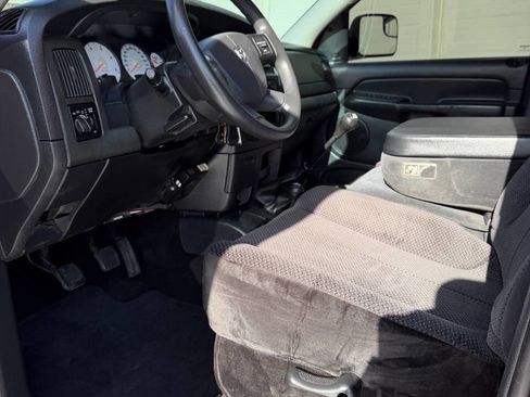 Used 2005 Dodge Ram 3500 Truck SLT AWD/4WD image 14