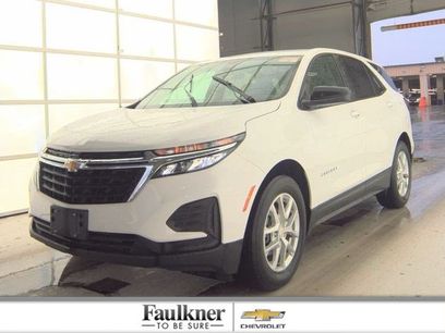 Used 2022 Chevrolet Equinox LS w/ LS Convenience Package
