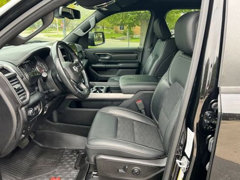 Used 2019 RAM 1500 Sport w/ Level 2 Equipment Group AWD/4WD image 4