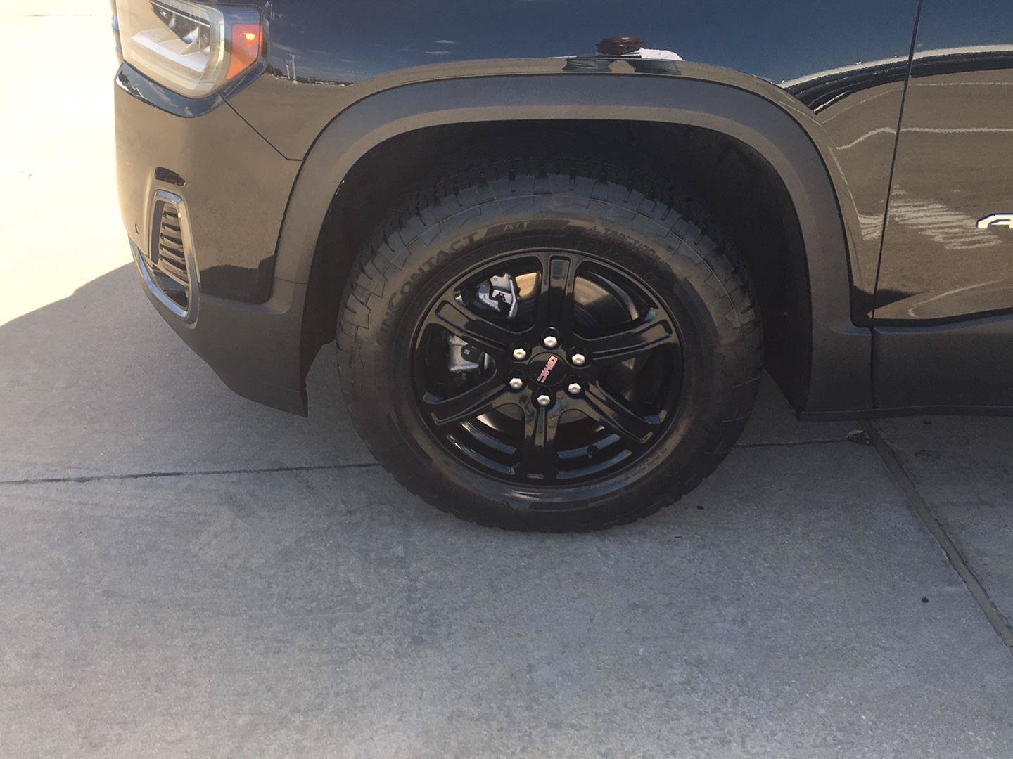Used 2021 GMC Acadia AT4 w/ LPO, Floor Liner Package AWD/4WD image 10