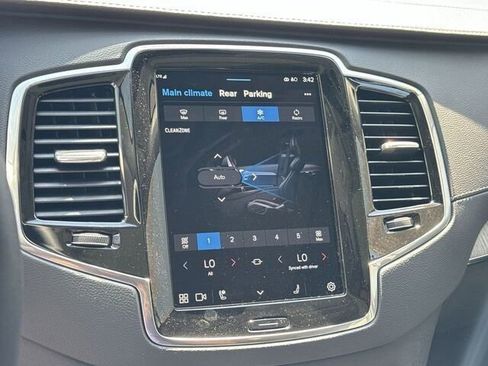 New 2024 Volvo XC90 T8 Ultimate AWD/4WD image 10