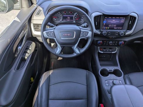 Used 2023 GMC Terrain SLT w/ Elevation Edition FWD image 17
